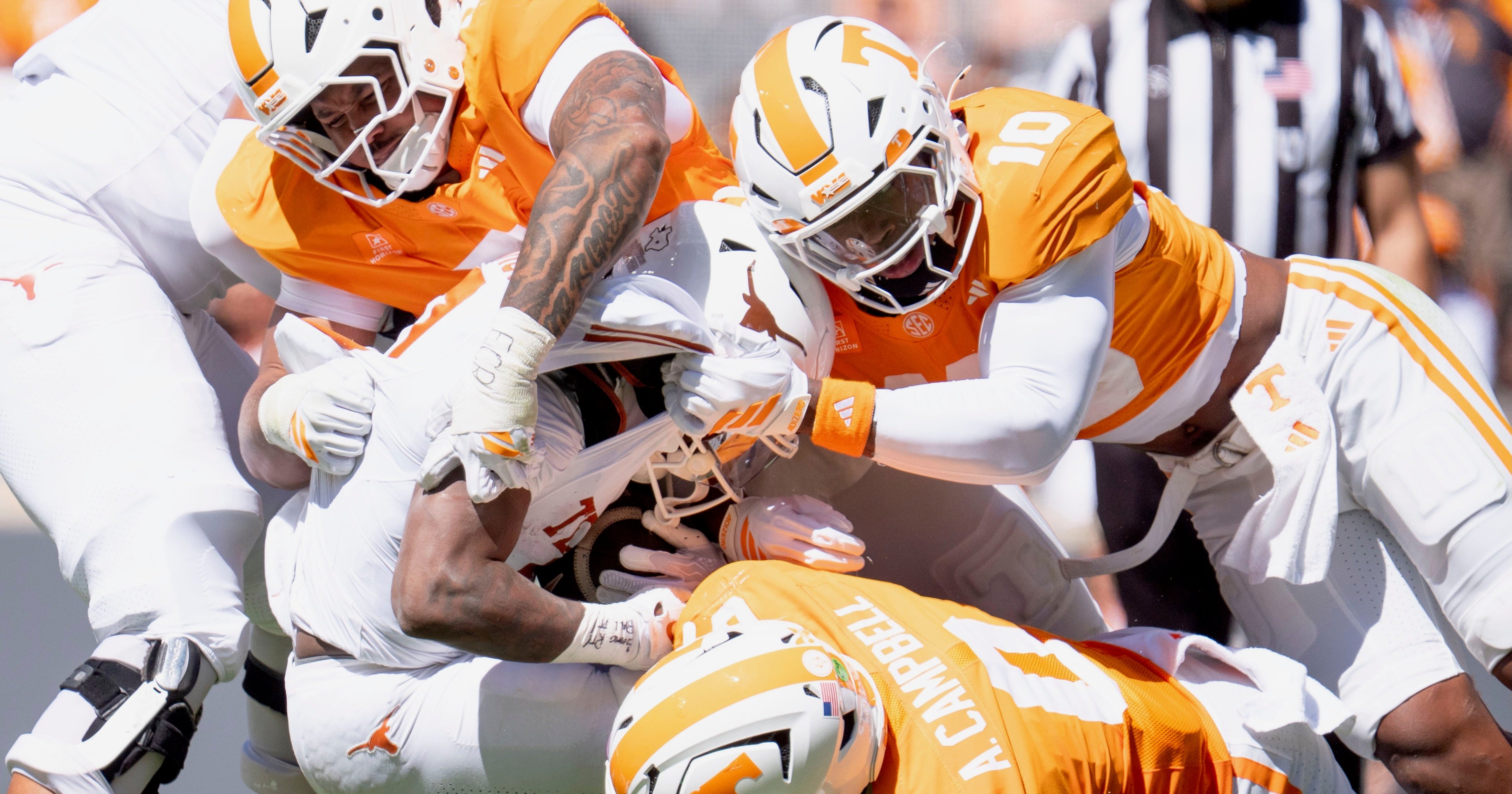 College Football Recaps Assess Team Grades, Player Rankings, and Poll Movements