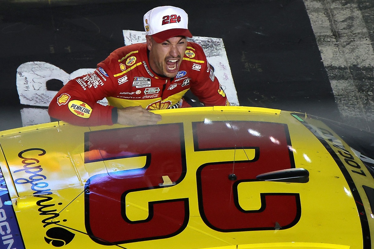 Joey Logano secures his 40th Cup Series win after a chaotic Bristol finish.