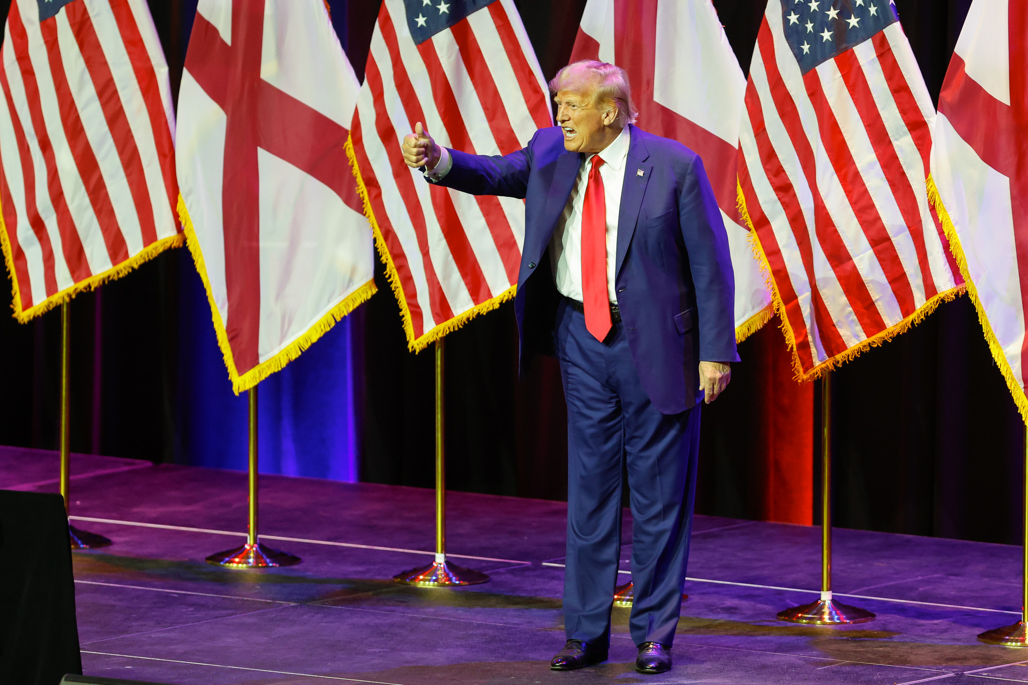 Trump Schedules Midterm Rallies in Oklahoma and Alabama to Boost GOP Turnout