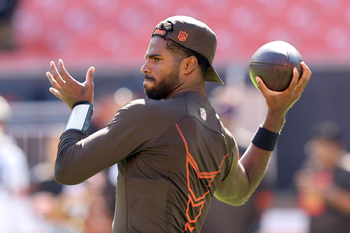Browns Refuse Trade Inquiries for Backup Quarterbacks Despite League-Wide Injuries