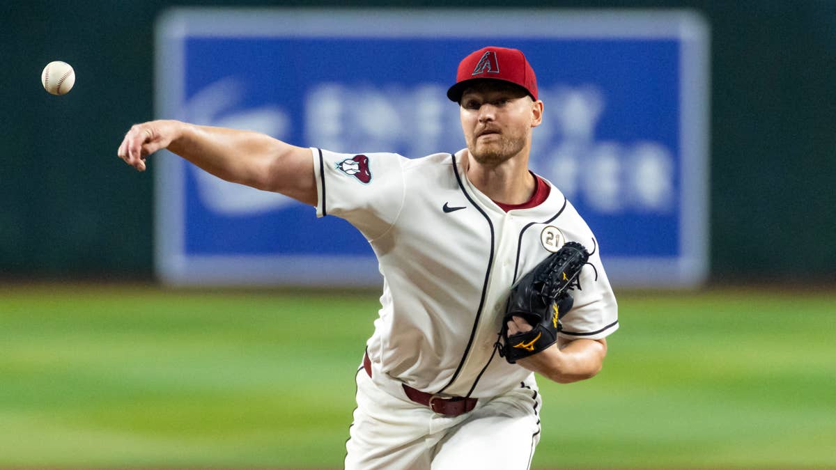 Diamondbacks’ Playoff Hopes Hang by Thread