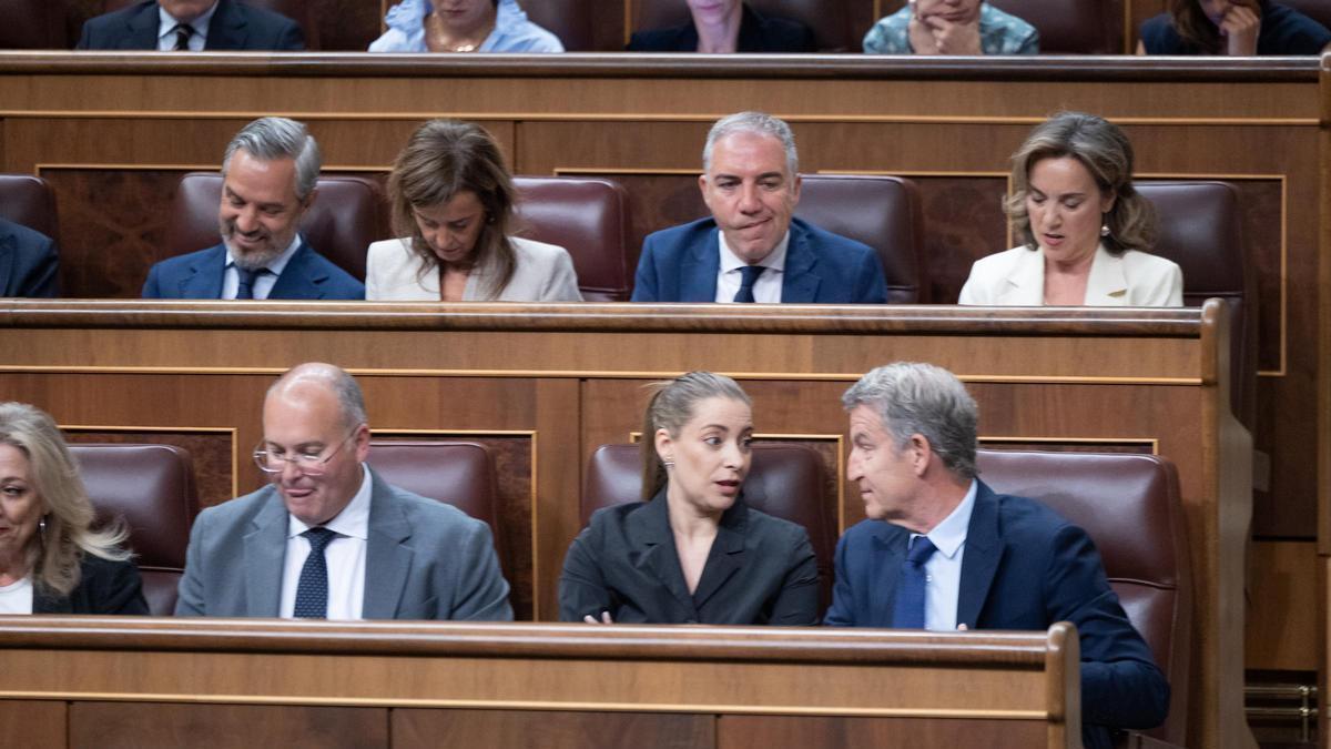 Feijóo propone eliminar el IVA en la cesta básica ante la situación económica actual