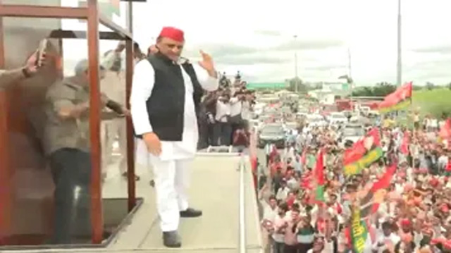 Akhilesh Yadav launches PDA Yatra in Rae Bareli amid rising political tensions.