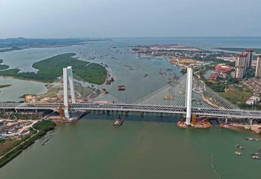 China Opens 134-Kilometer Pinglu Canal to Boost Trade With Southeast Asia
