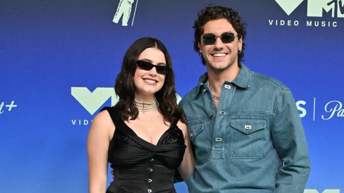 Off Campus Co-Stars Ella Bright and Belmont Cameli Reunite at 2026 MTV VMAs