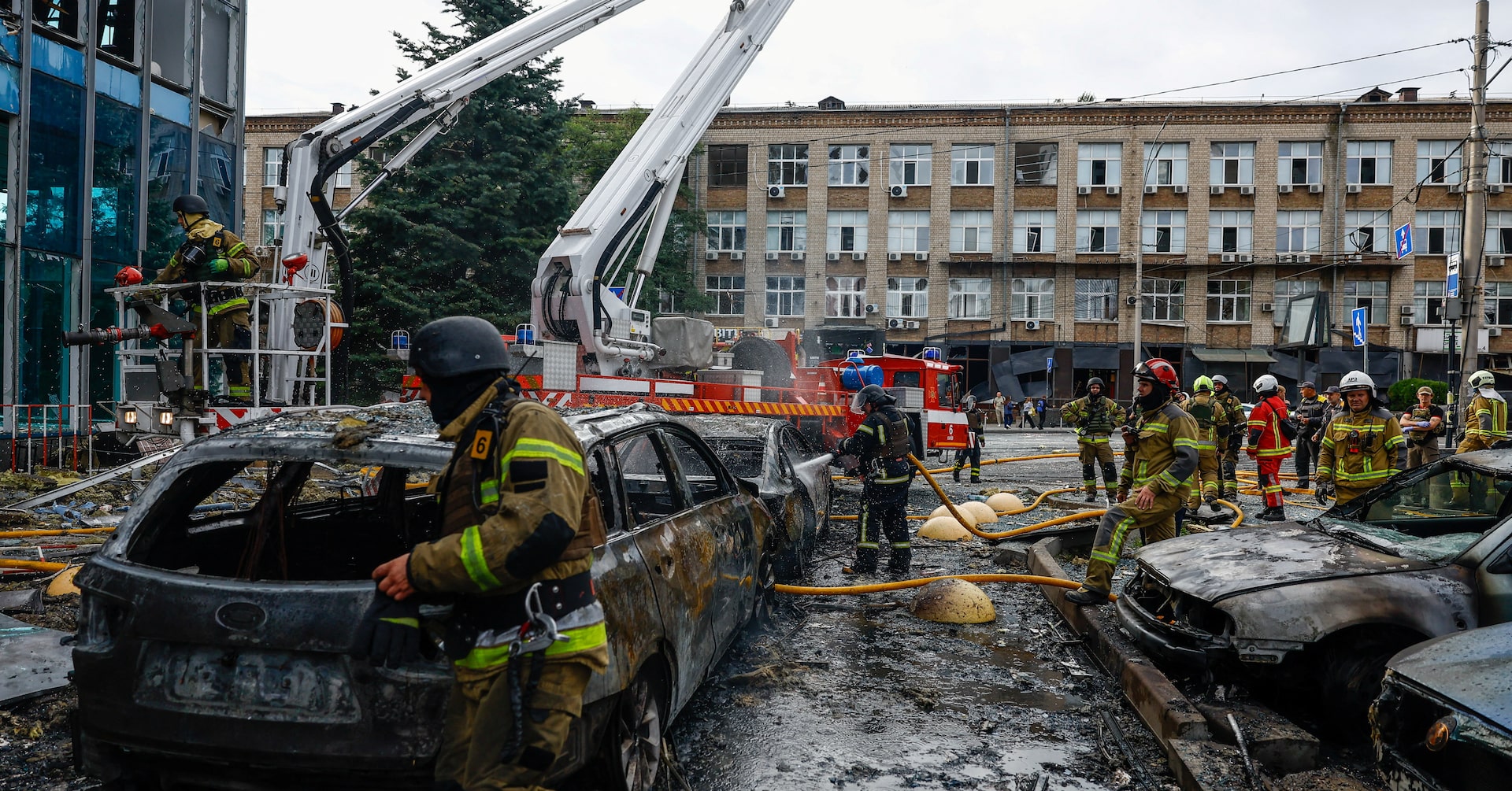 Russian Air Strikes Destroy McDonald's Logistics Warehouse Near Kyiv