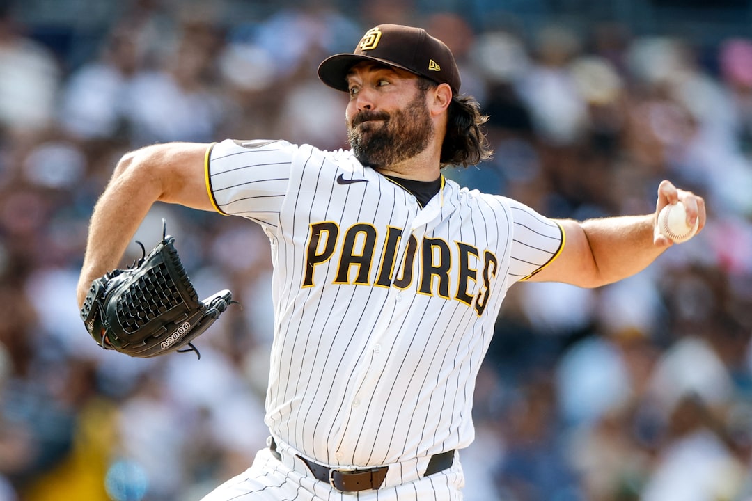 Yankees Defeat Padres 5-1 with Solid Pitching and Timely Hitting