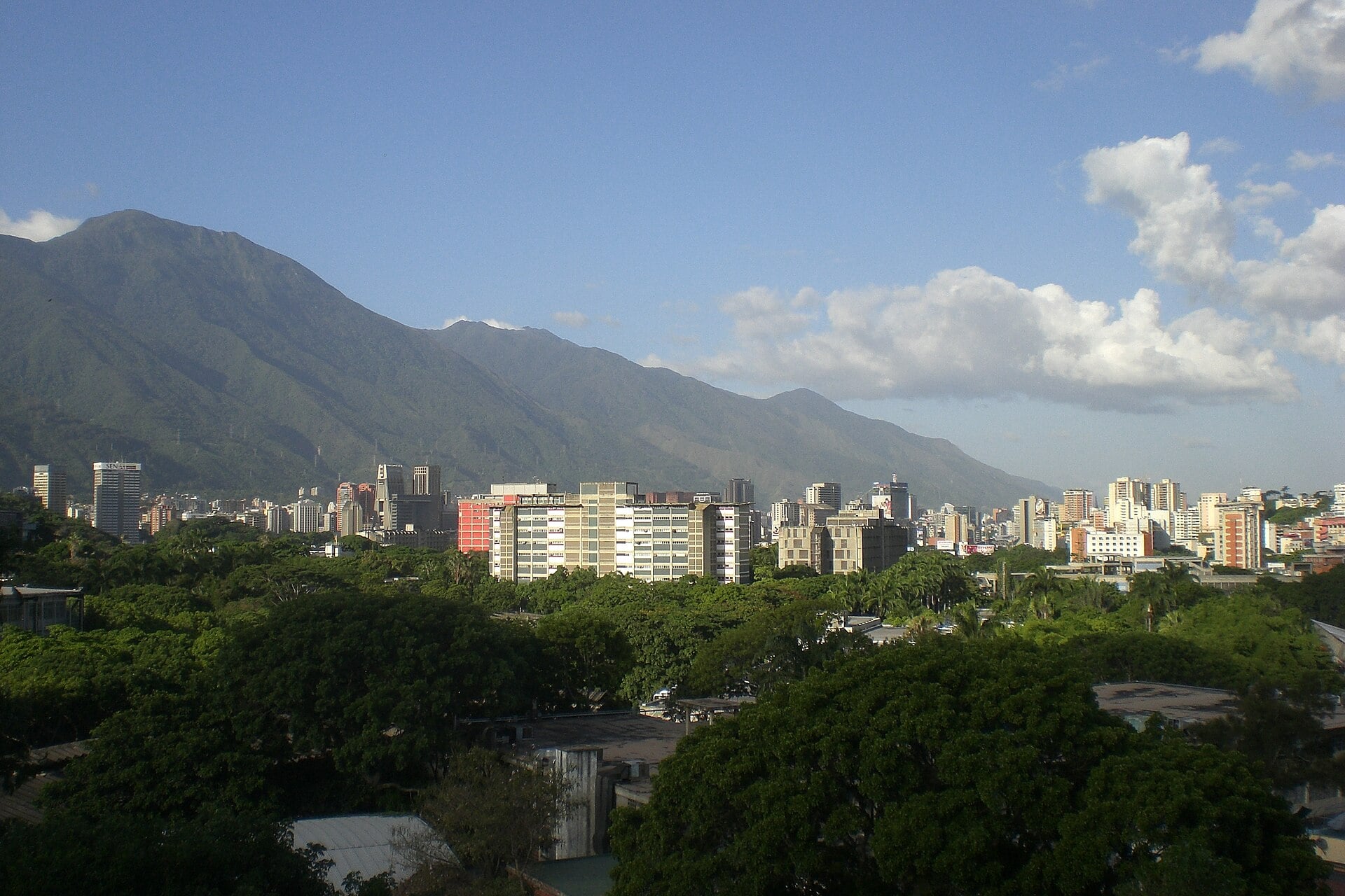 Venezuela Signs TotalEnergies Energy Memorandum Amid Investment Push