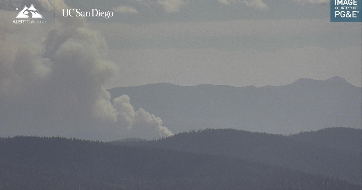 Floriston Fire explodes to 298 acres, closing westbound Interstate 80 near the state line.