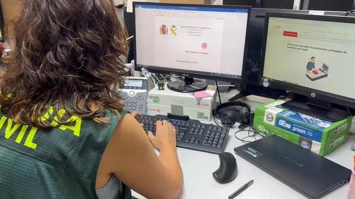 Investigados ocho implicados por estafar con falsas entradas de fútbol online