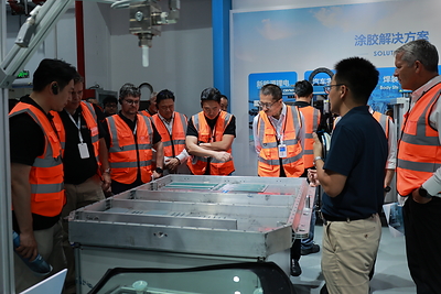 KUKA Global Executives Visit Centron to Discuss Intelligent Assembly Manufacturing Trends