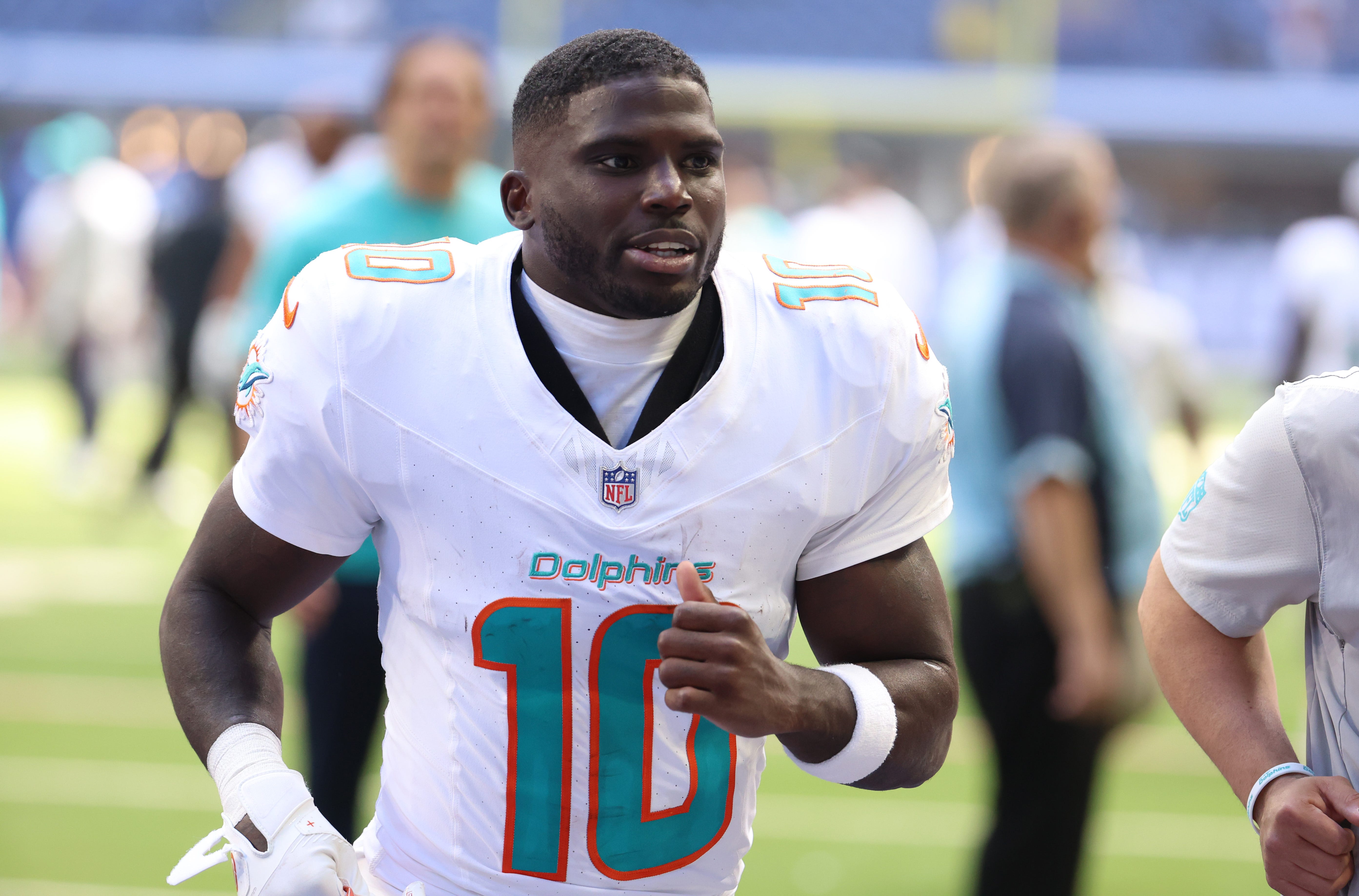 Recovering Receiver Tyreek Hill Linked to Chiefs and 49ers for Next Season