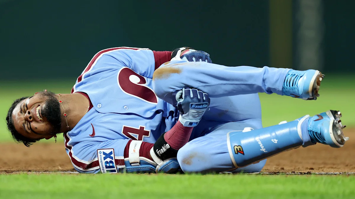 Phillies Second Baseman Luis Arraez Exits Game Against Milwaukee With Sprained Ankle