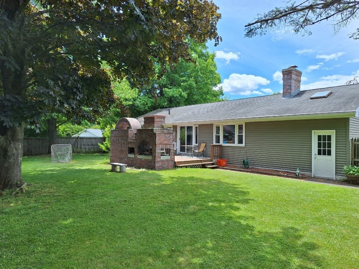 Recent Connecticut Home Sales Reveal Dramatic Price Variations Across Different Communities and Property Types