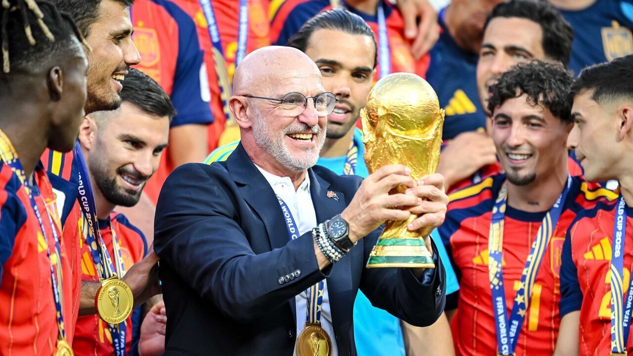 Spain Extends De la Fuente Contract Through 2032
