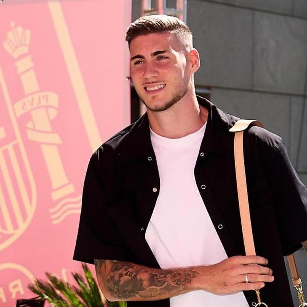 Roberto Praises Espanyol Confidence and Supports Spanish Ballon d'Or Candidates