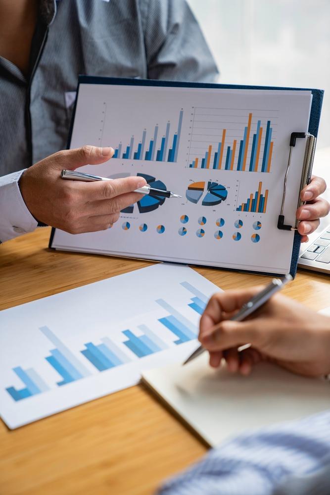 Longer Retirements Strain Savings, Challenge 4% Rule