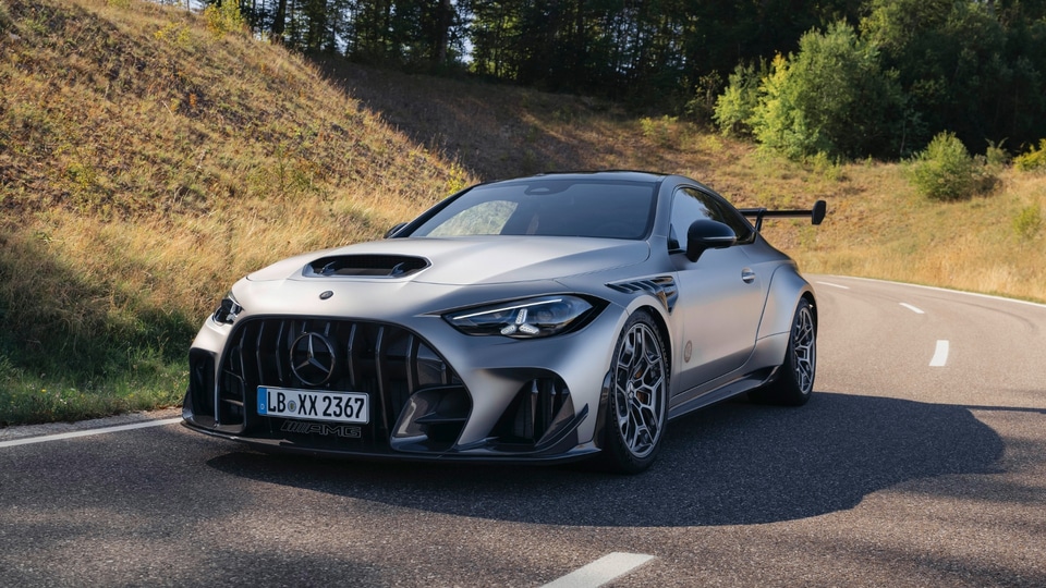 Mercedes-AMG Unveils 646-HP CLE, Limited to 30