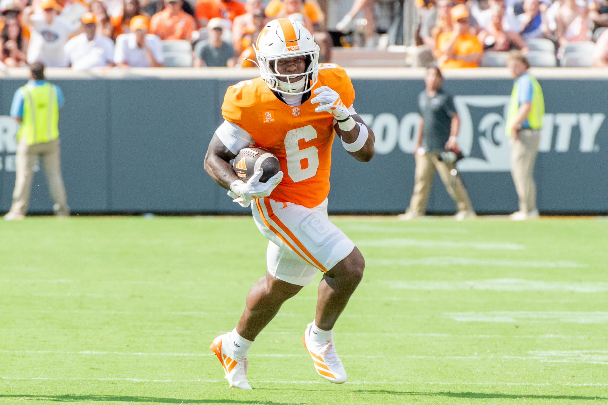 Freshman Quarterback Faizon Brandon Leads Tennessee to Season-Opening Win Over Furman