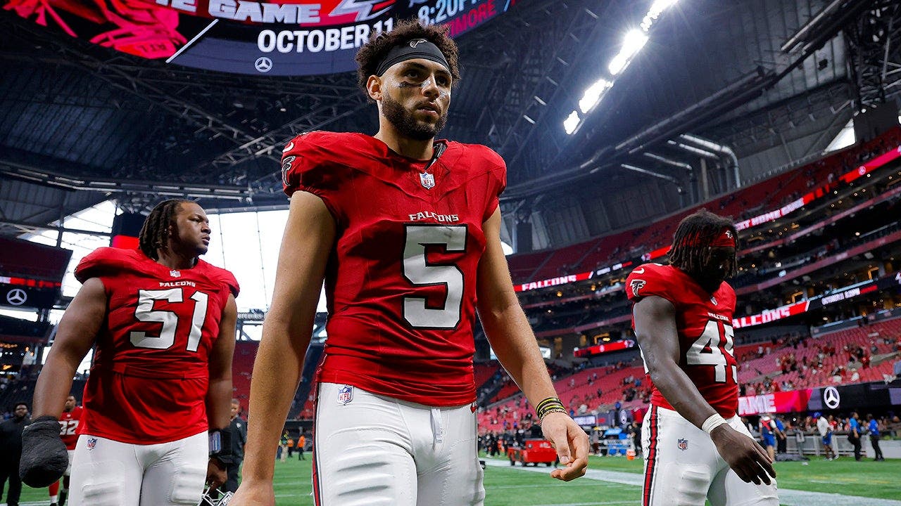 Drake London Confronts Spectator During Falcons’ 34-3 Loss