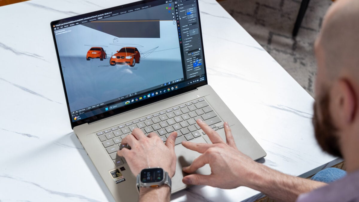 Qualcomm releases an early Linux developer preview for Snapdragon X2 laptops.