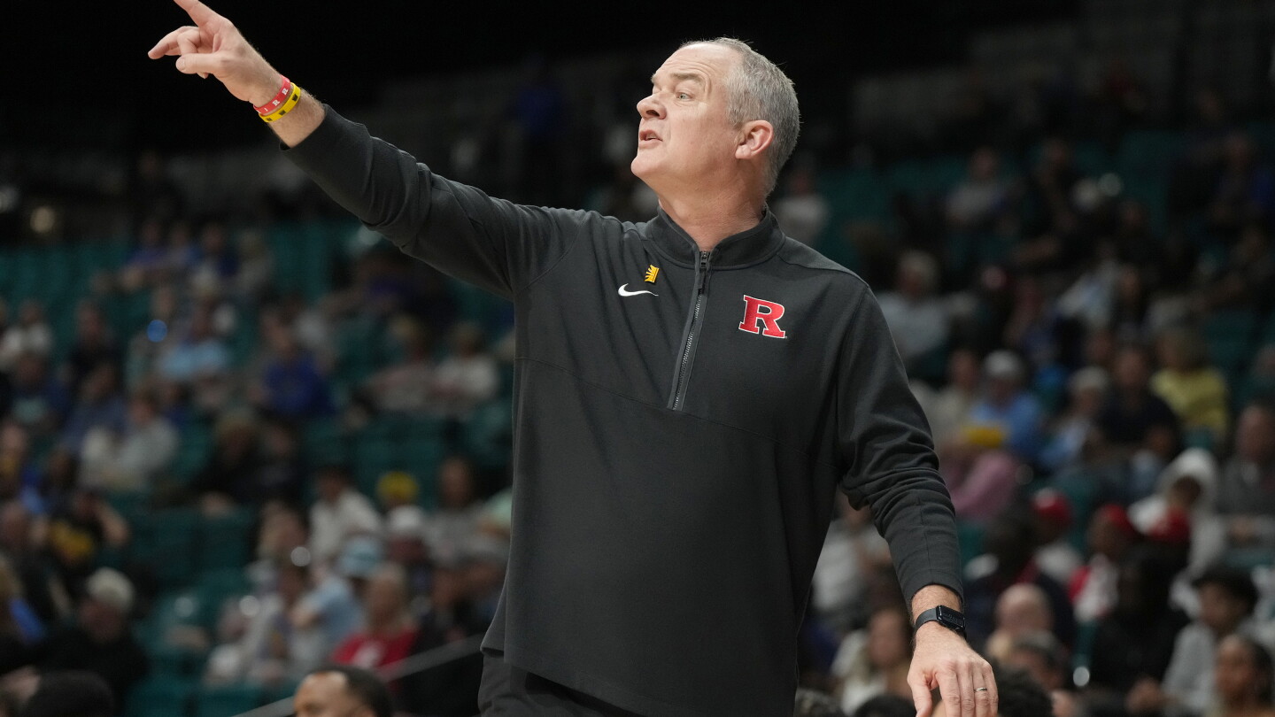 Rutgers basketball coach Steve Pikiell undergoes cancer surgery and plans to remain involved.