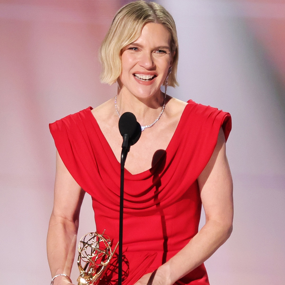 Rhea Seehorn wins her first Primetime Emmy for starring in Apple TV+ series Pluribus.