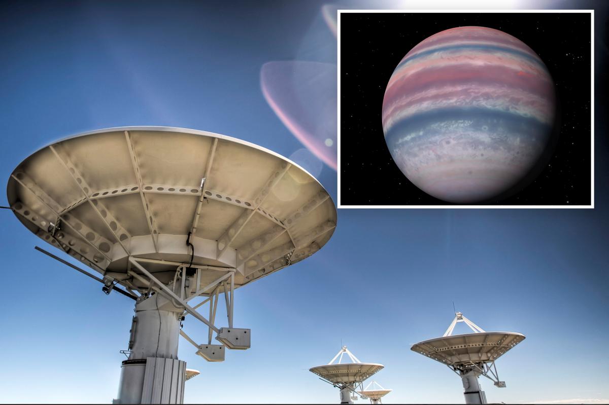 Astronomers Detect Repeating Radio Bursts From Distant Exoplanet Beta Pictoris b