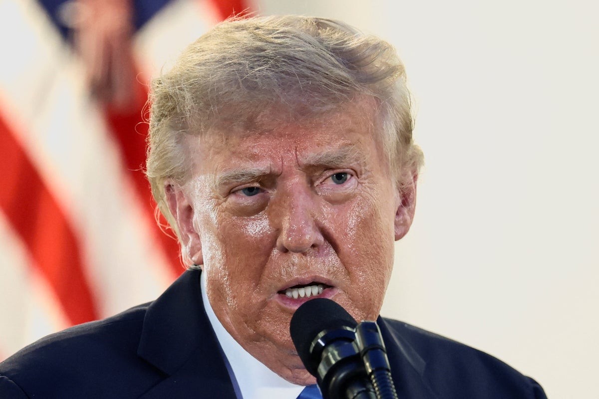 Trump warns Britain on brink of disaster