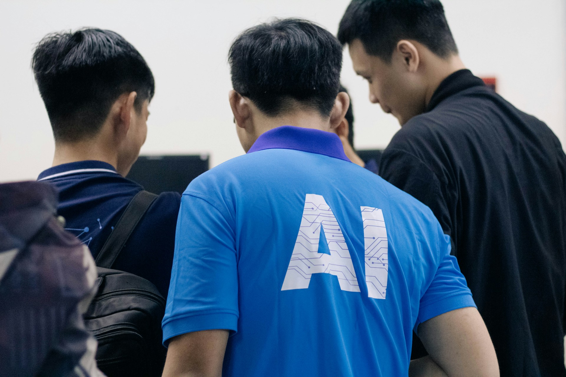 Hut 8 Corp. Expands AI Infrastructure Strategy With Major Texas Data Center Deals