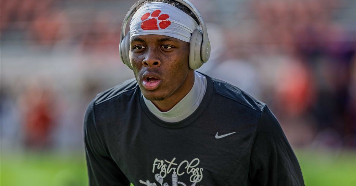 Clemson and California clash in Berkeley for their first regular-season meeting.