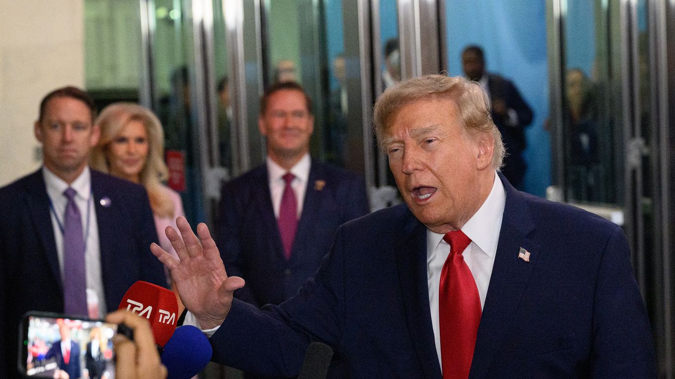 Trump Confronts CNN Reporter Amid White House Ban