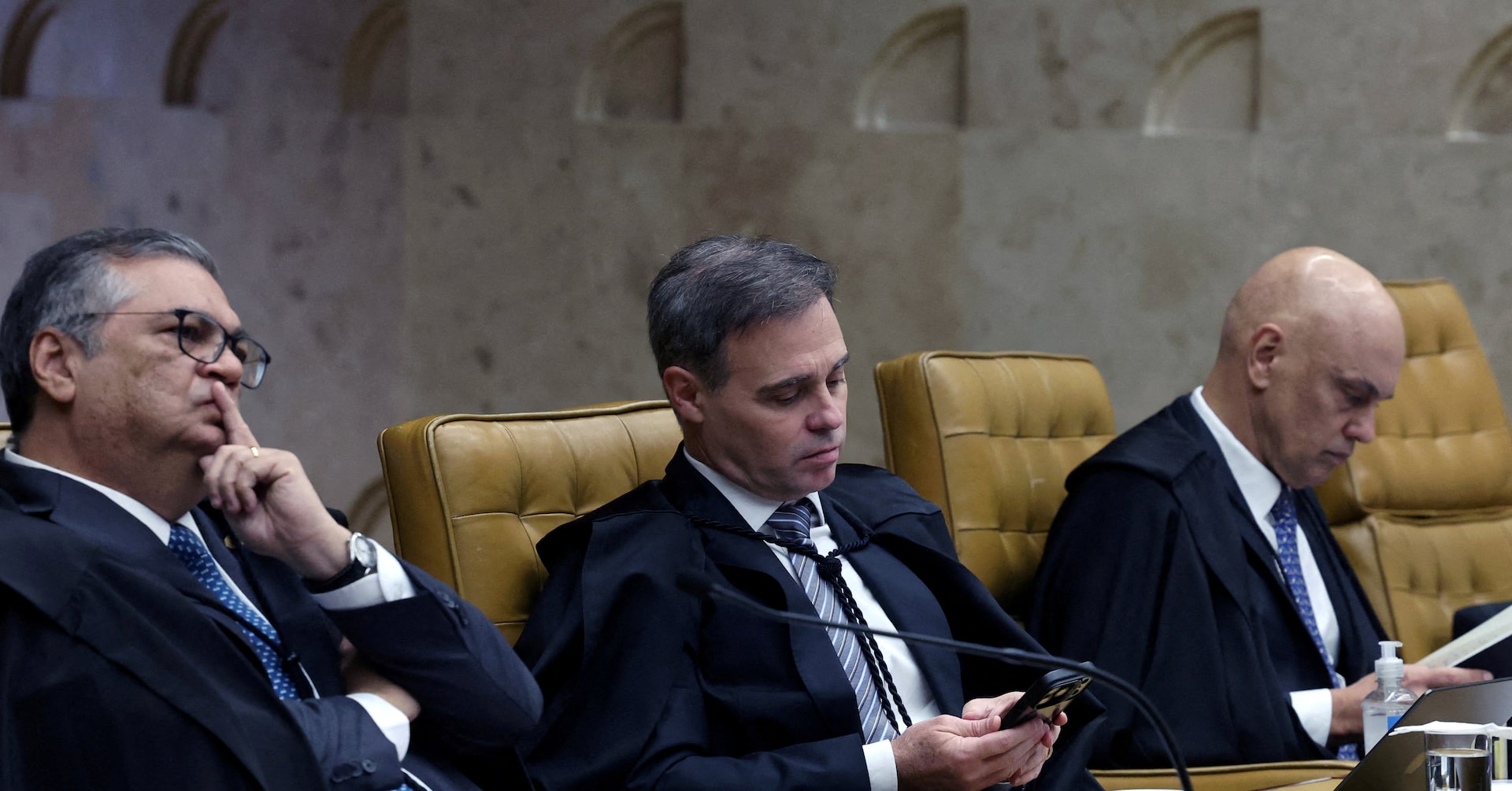 Brazil Supreme Court Weighs Contentious Investigation Involving Justice Alexandre de Moraes