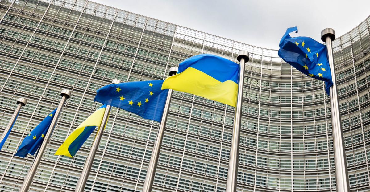 Finland approves a €290 million military aid package to support Ukraine.