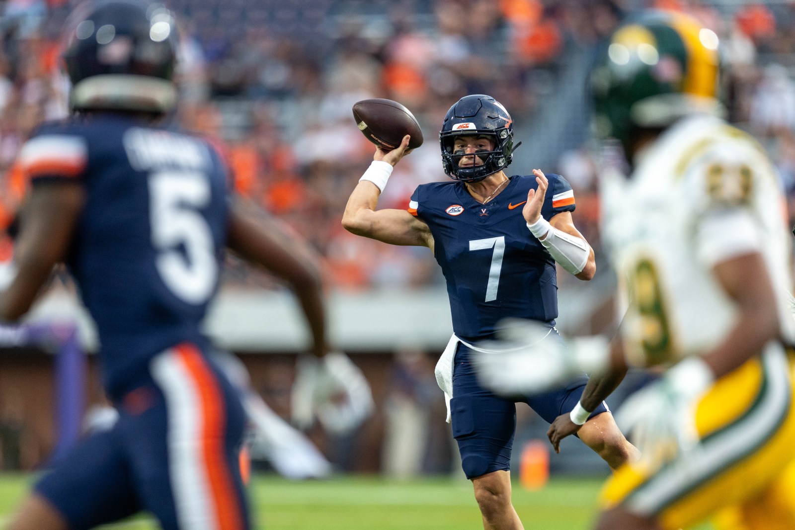 No. 25 Virginia Routs Norfolk State 59-3 Behind Beau Pribula's Three Touchdown Passes