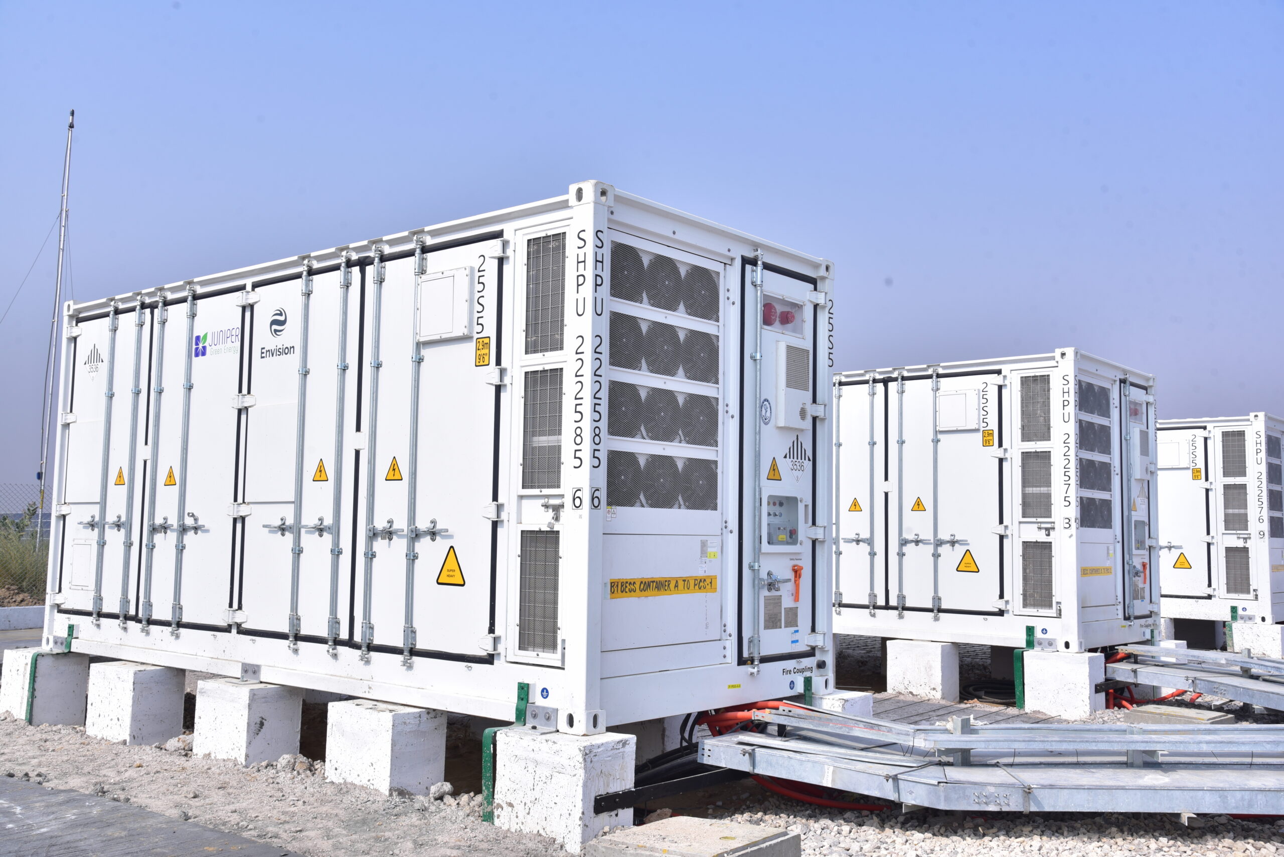 Adani and Juniper expand renewable energy storage capacity across major Indian projects