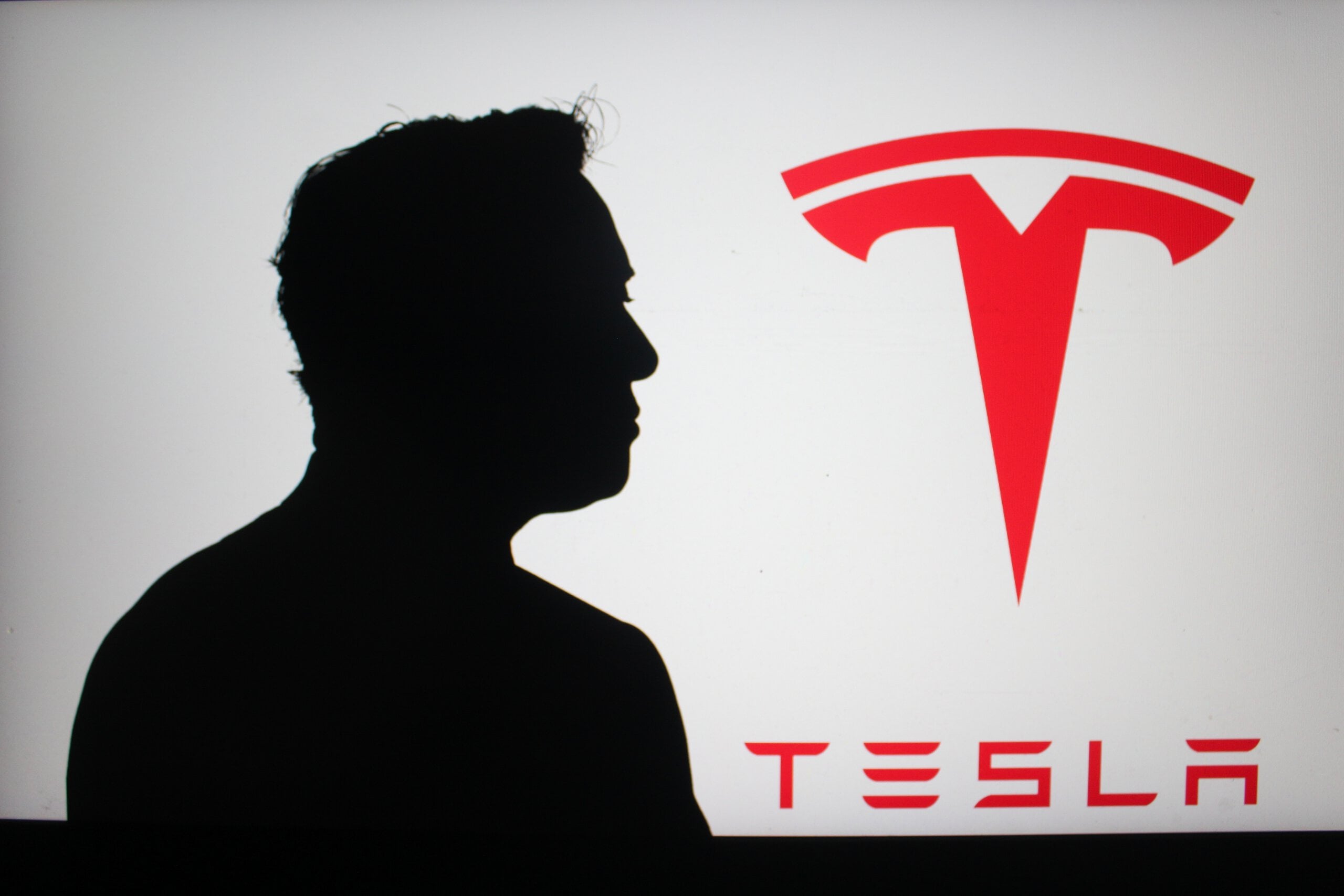 Tesla shares rise as third-quarter deliveries beat expectations despite regional hurdles