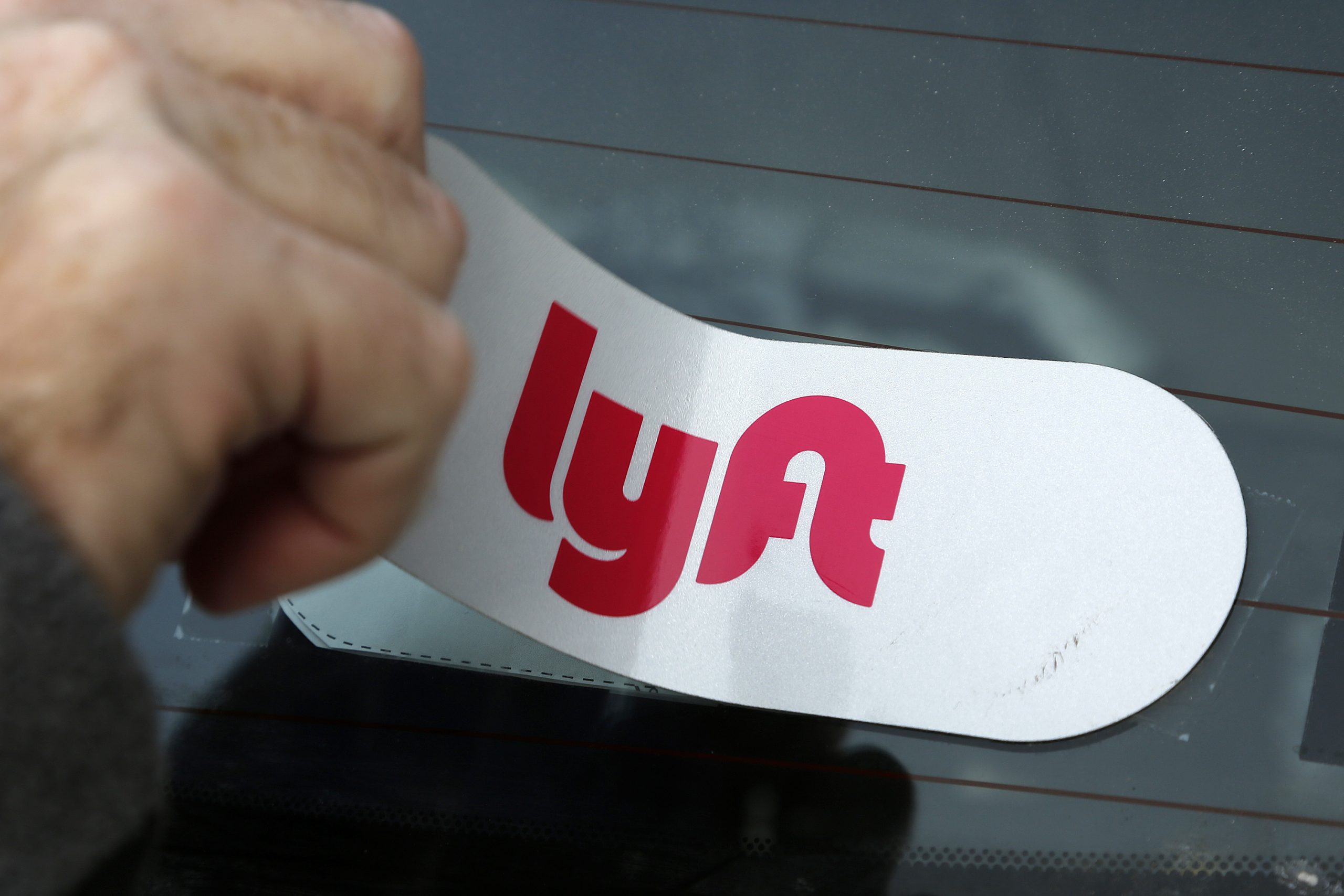 Lyft Agrees to Pay $272.5 Million to Settle California Driver Misclassification Lawsuit