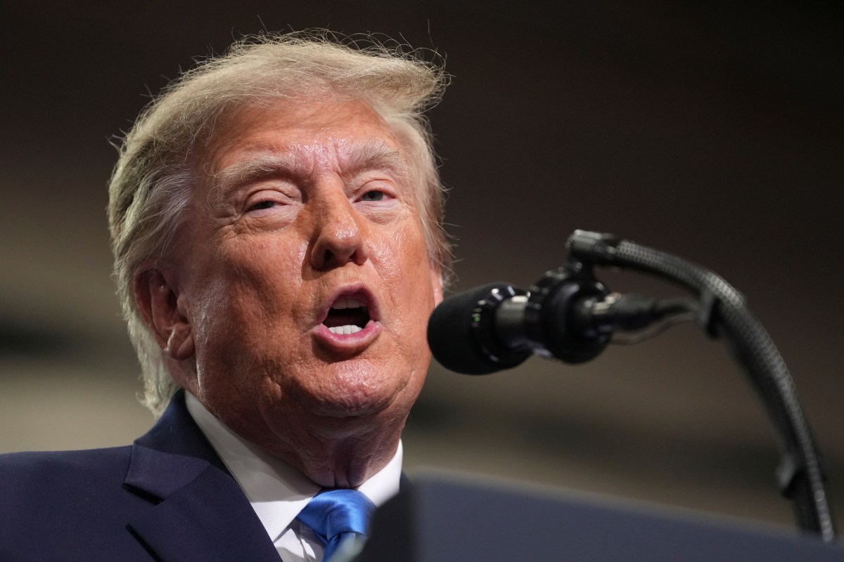 Trump Predicts GOP Midterm Wins and Proposes New Economic Dividend Plan