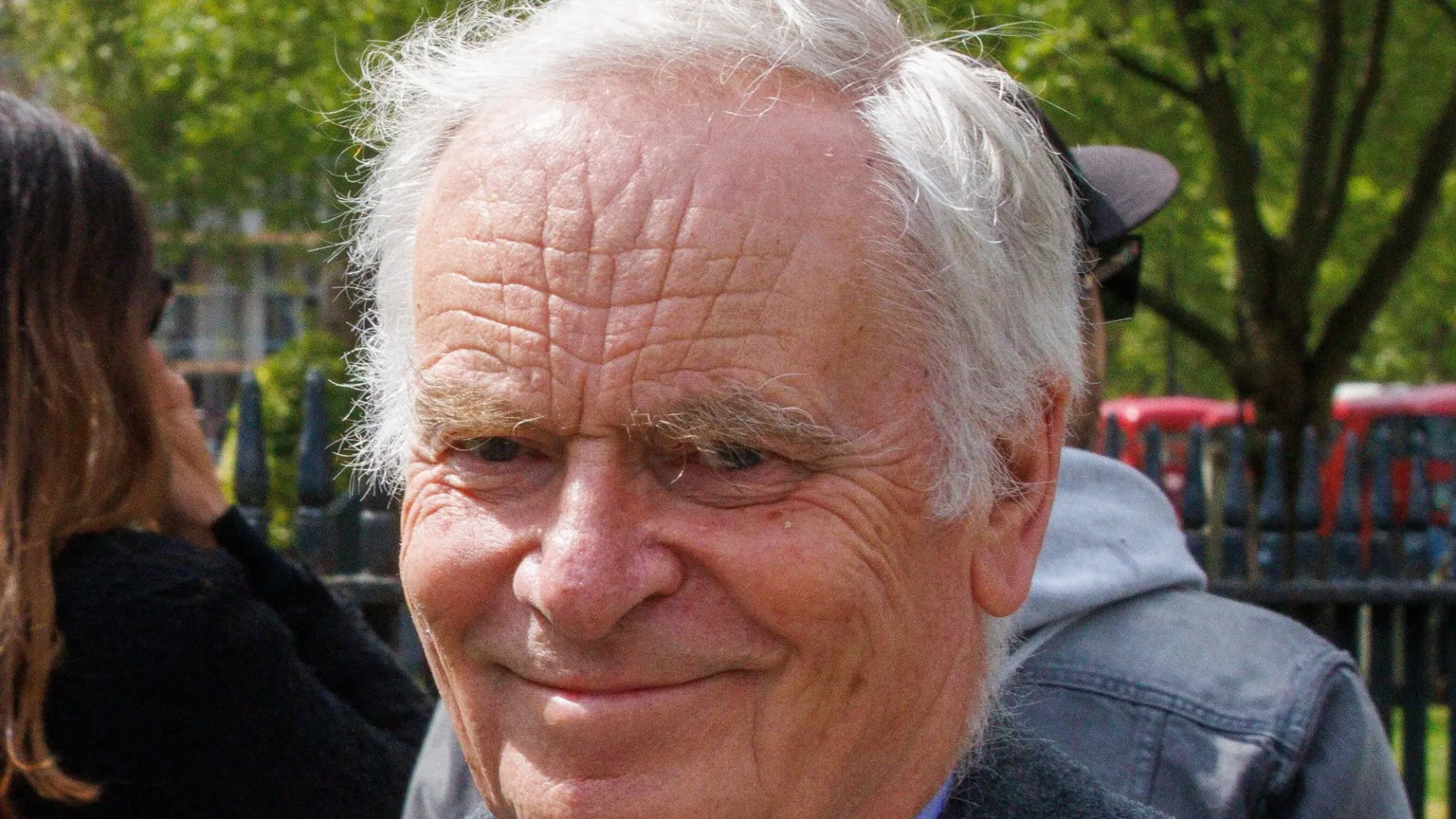 Bestselling author and former politician Jeffrey Archer dies peacefully at home aged 86.
