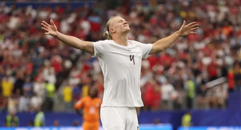 Erling Haaland limps off injured for Norway ahead of Manchester City clash.