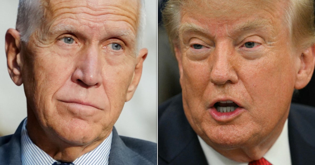 Retiring GOP Senator Thom Tillis Publishes Profane Text Messages Exchanged With Donald Trump