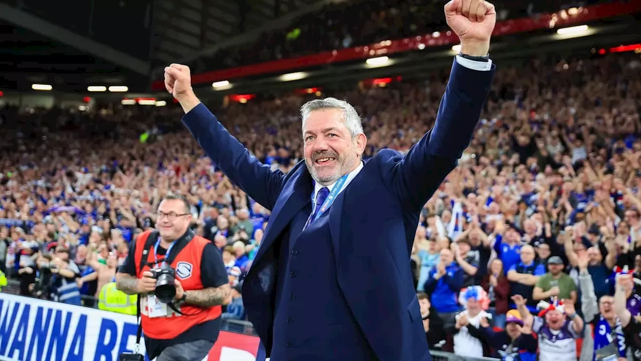 Wakefield Trinity secure their first Super League title after defeating Warrington Wolves.