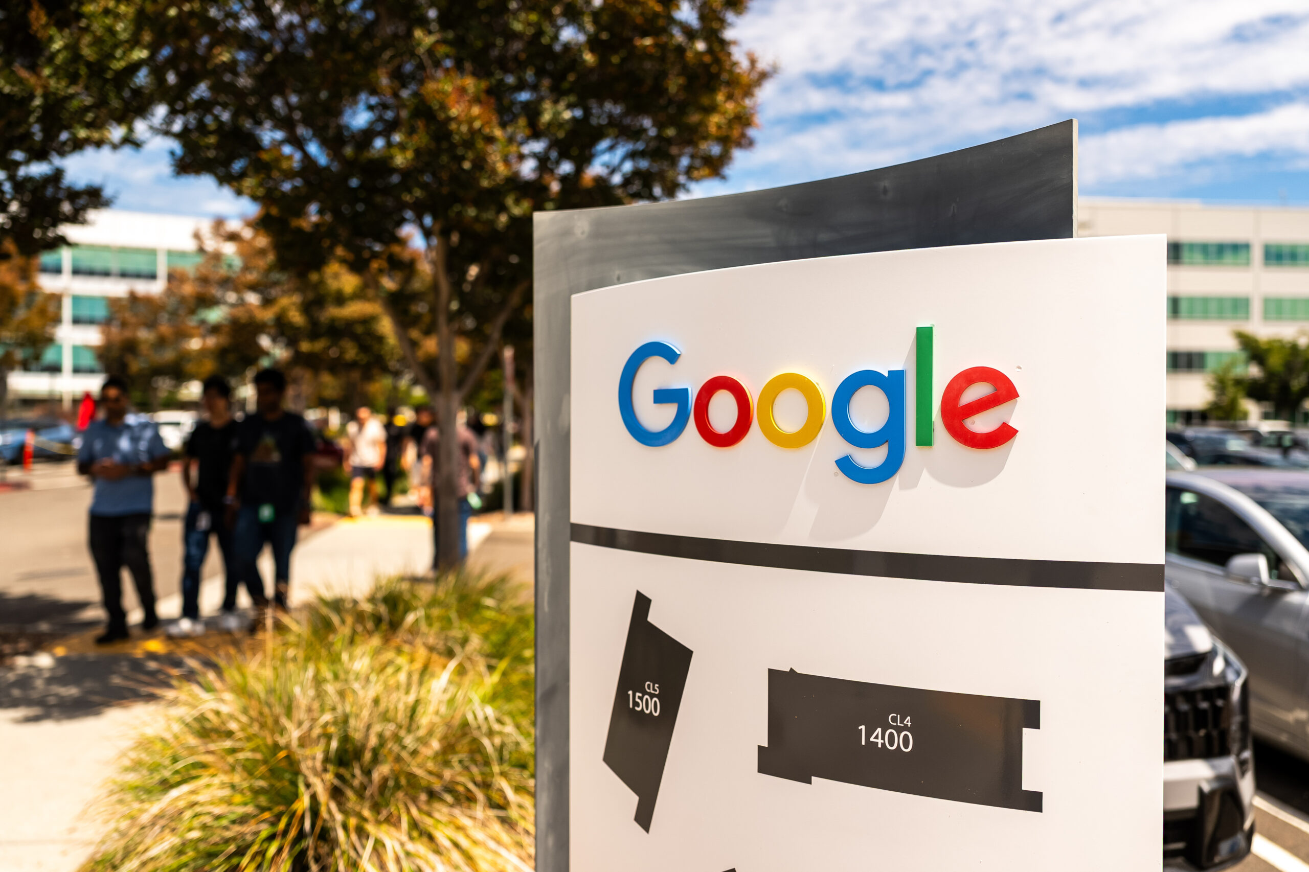 Google faces a £1.2 billion UK class action lawsuit over Play Store pricing.