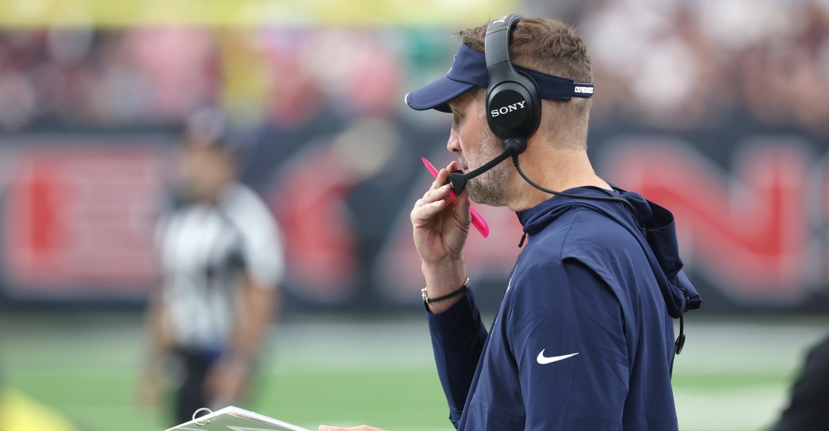 Cowboys rally past Texans 34-30 on late touchdown pass from Prescott to Lamb.