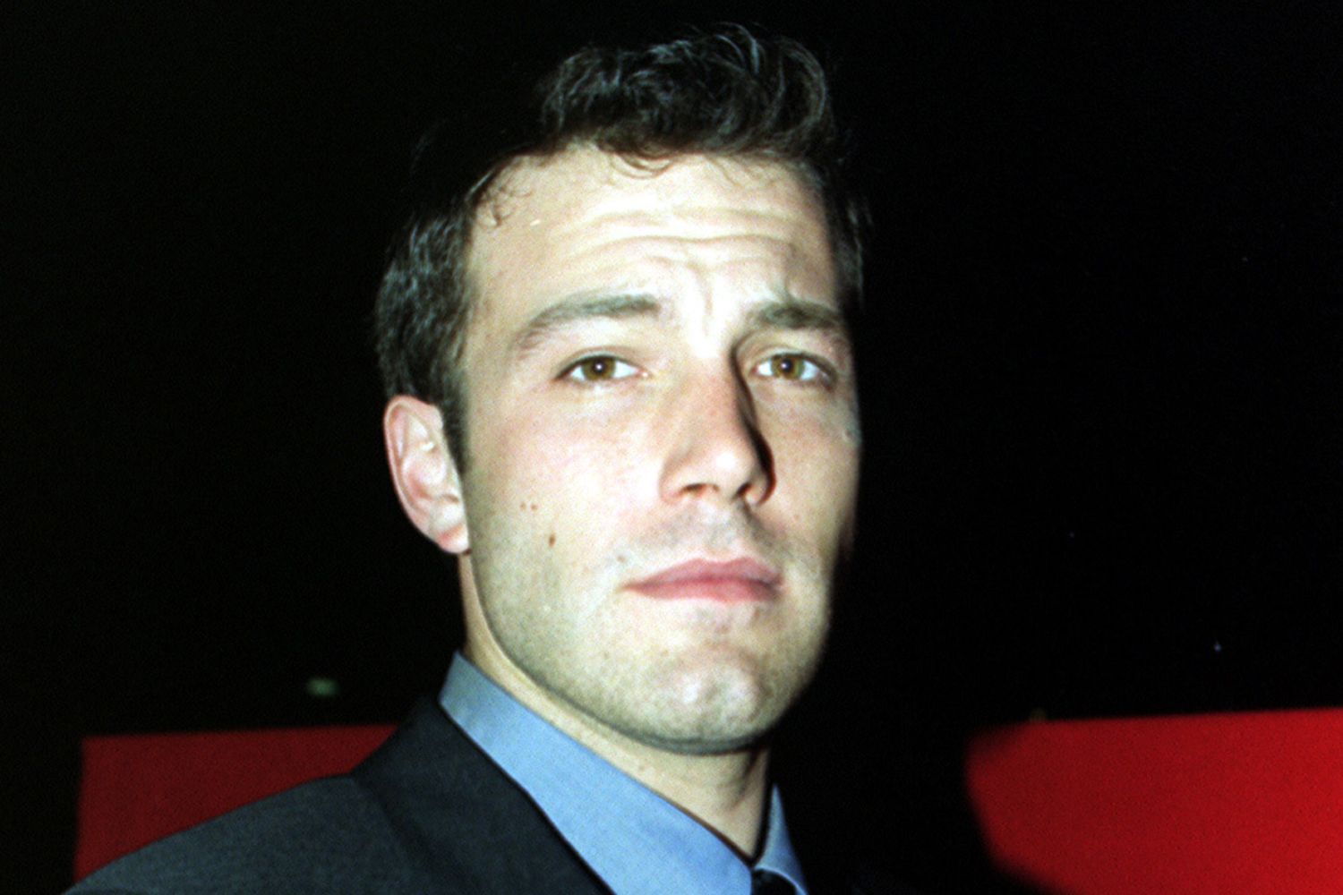 Actor Ben Affleck reveals he survived a teenage knifepoint robbery by a future killer.