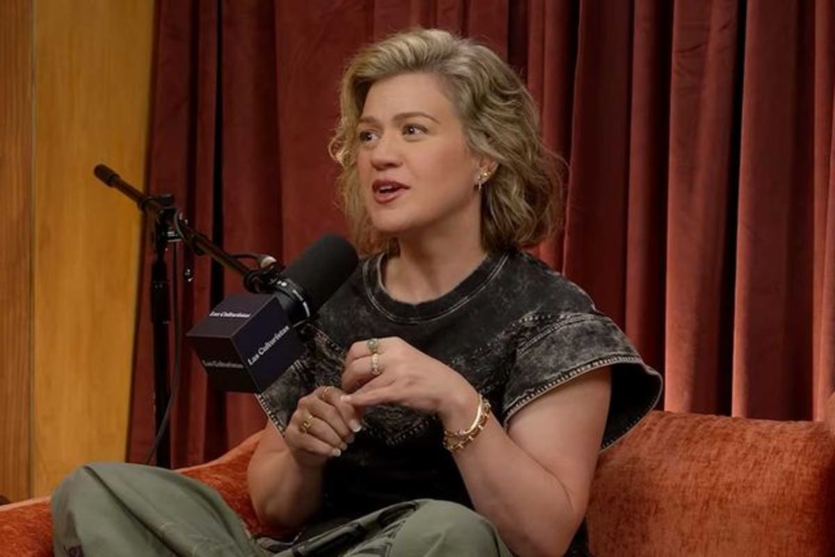 Kelly Clarkson Calls for Separate Charts to Protect Human Musicians from AI