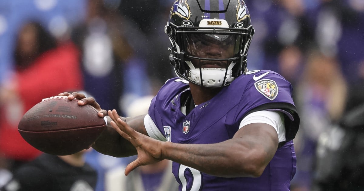 Baltimore Ravens Quarterback Lamar Jackson Benched Against Titans With Ankle Injury