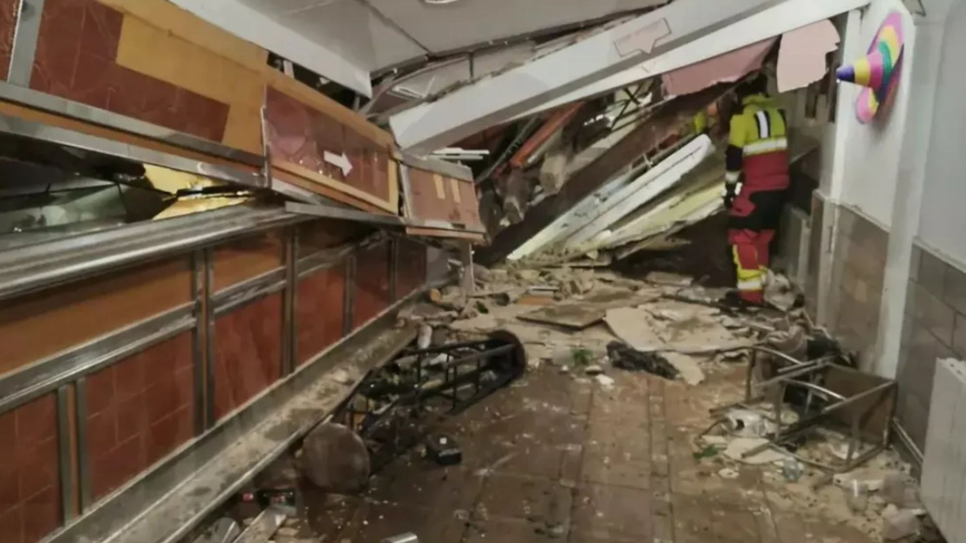 Spain Bar Collapse Injures 12 and Traps Dozens During Local Wine Festival