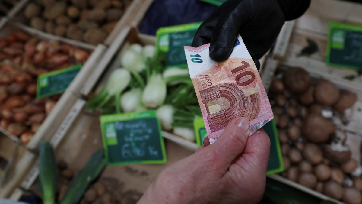 Euro falls below $1.12 to a multi-month low as eurozone inflation accelerates.